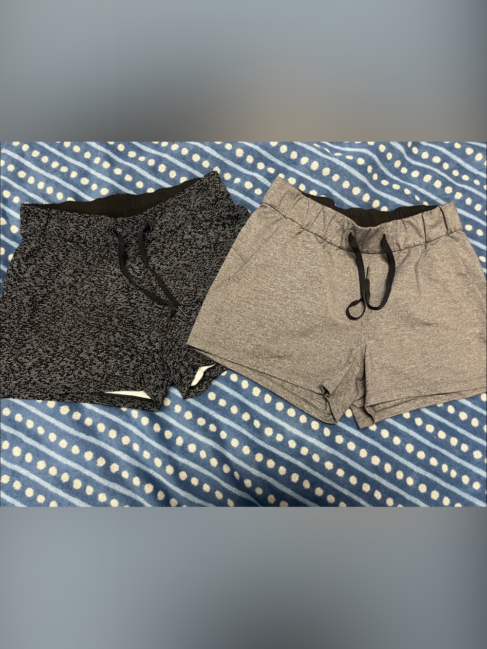 lululemon athletica Women’s Dual Gray Drawstring Lounge Shorts